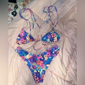 Kulani Kinis bikini set